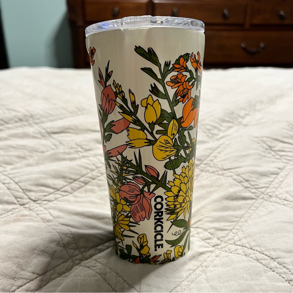 Corkcicle tumbler with lid 16oz